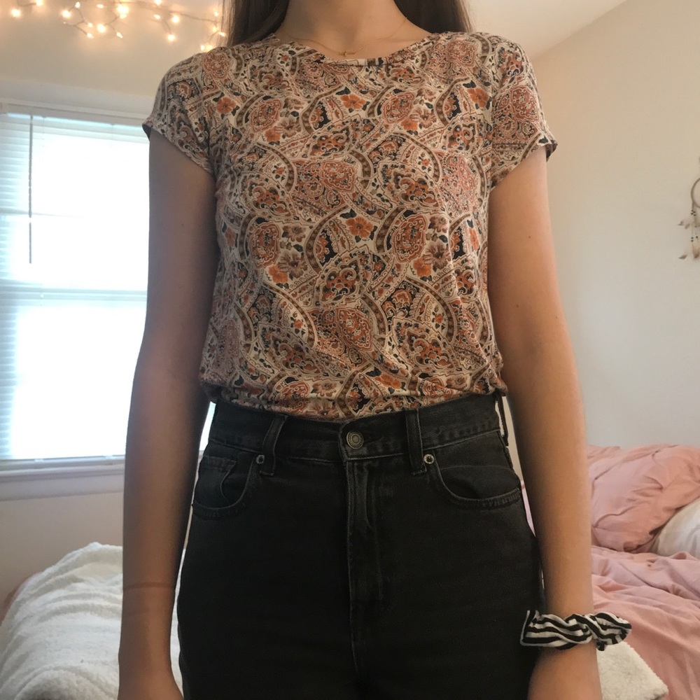 American Eagle Floral Shirt